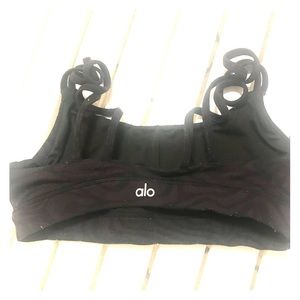 Alo sports bra